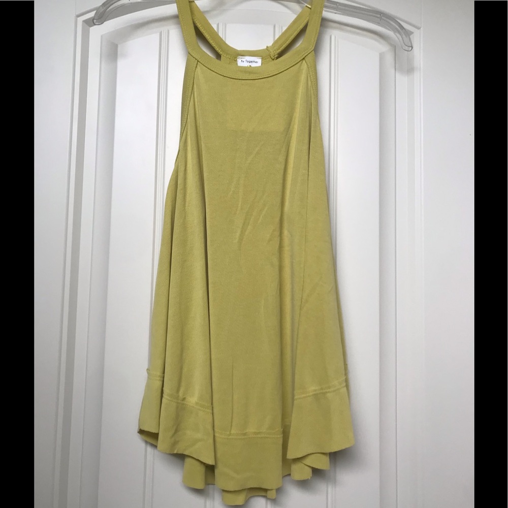 NWT mustard tank